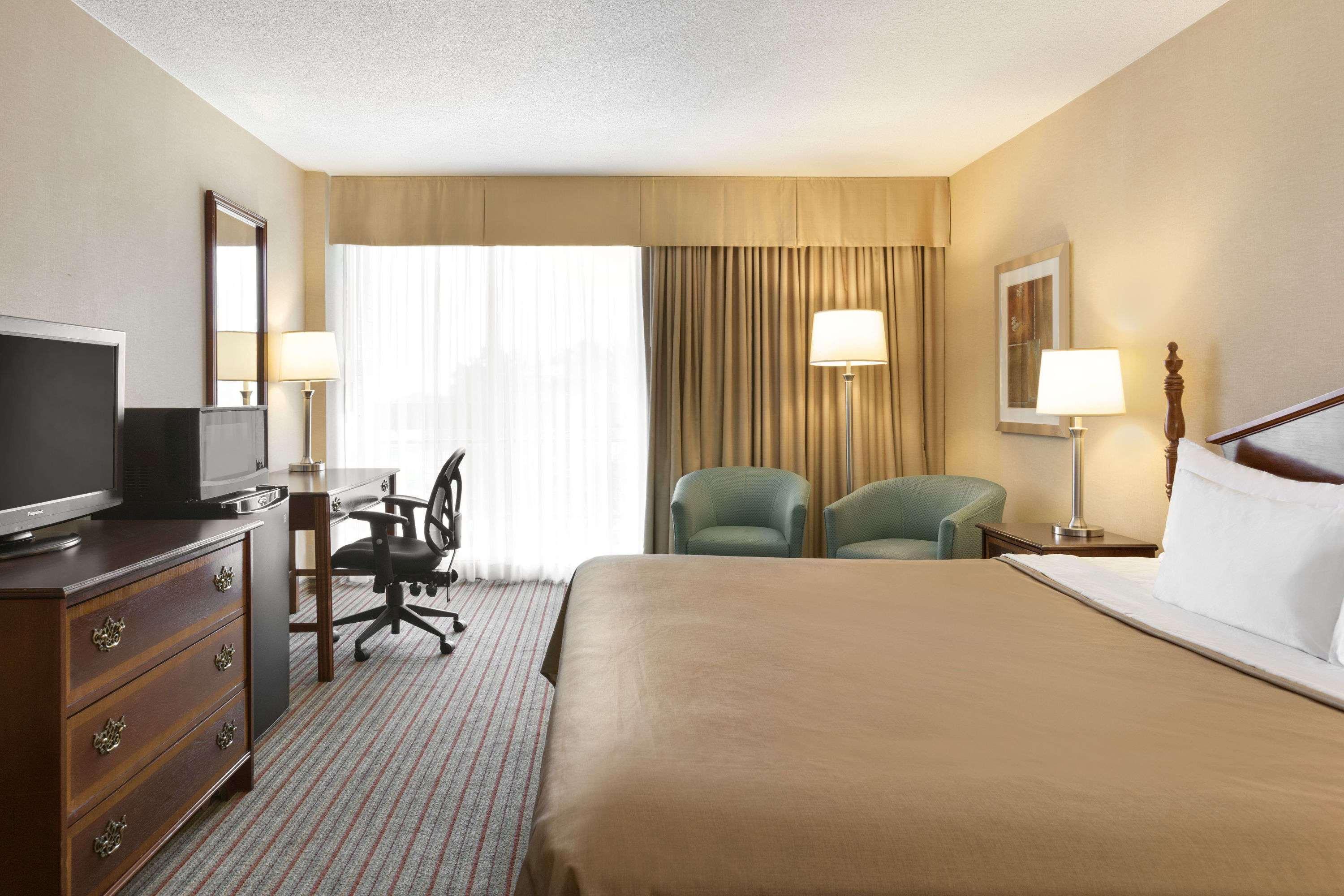 Ramada By Wyndham Belleville Harbourview Conference Center Luaran gambar