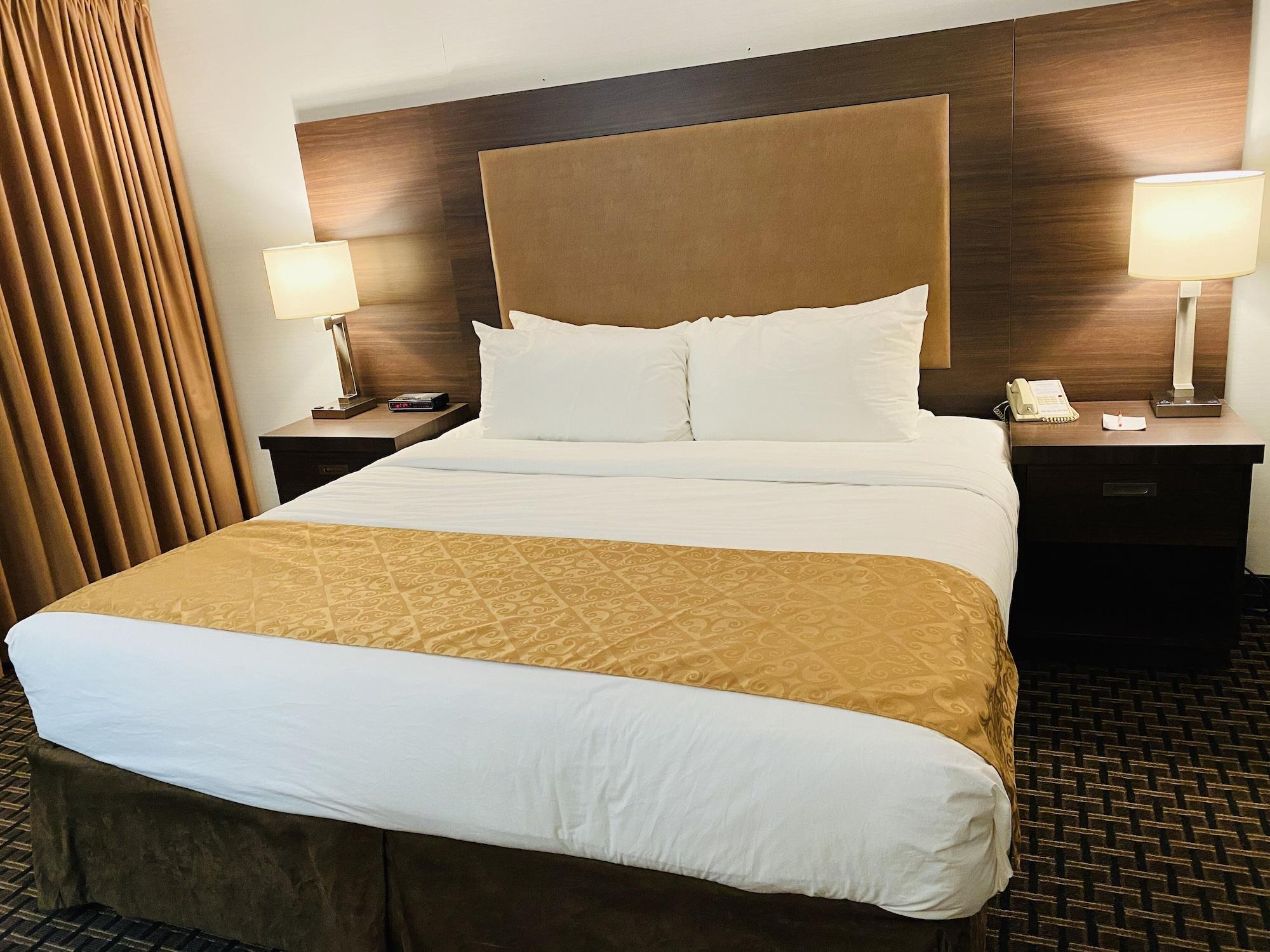 Ramada By Wyndham Belleville Harbourview Conference Center Luaran gambar